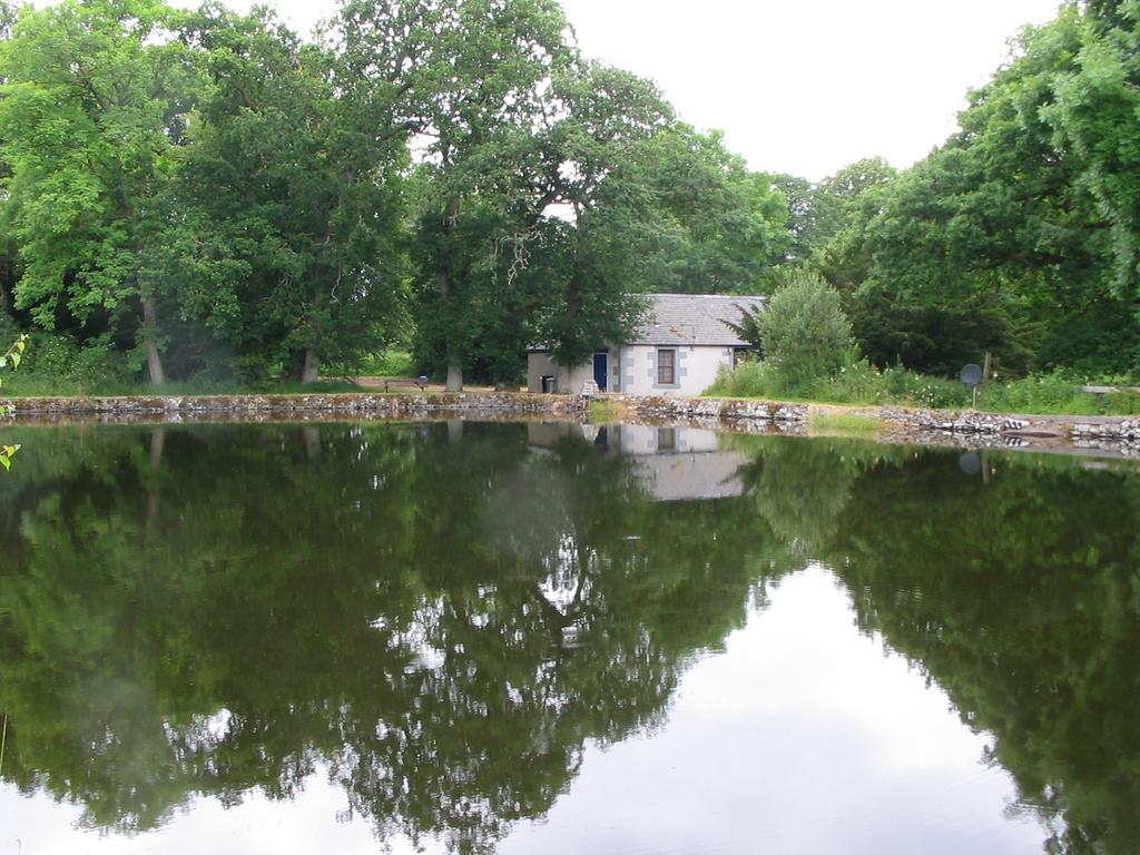 Pond Cottage Covington  外观 照片